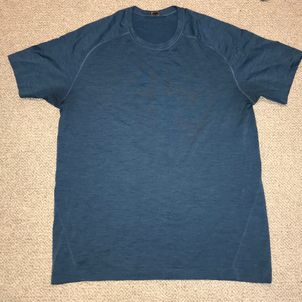 Men’s Lululemon Vent Tech Short Sleeve Shirt